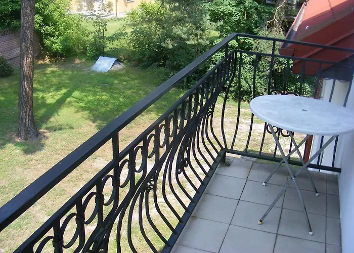 홈스테이 Sosnowy Dworek