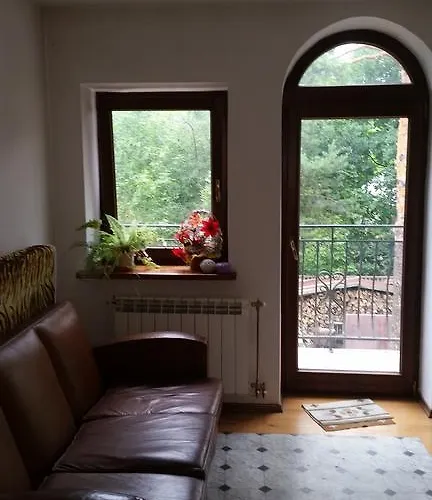 Sosnowy Dworek * Józefów